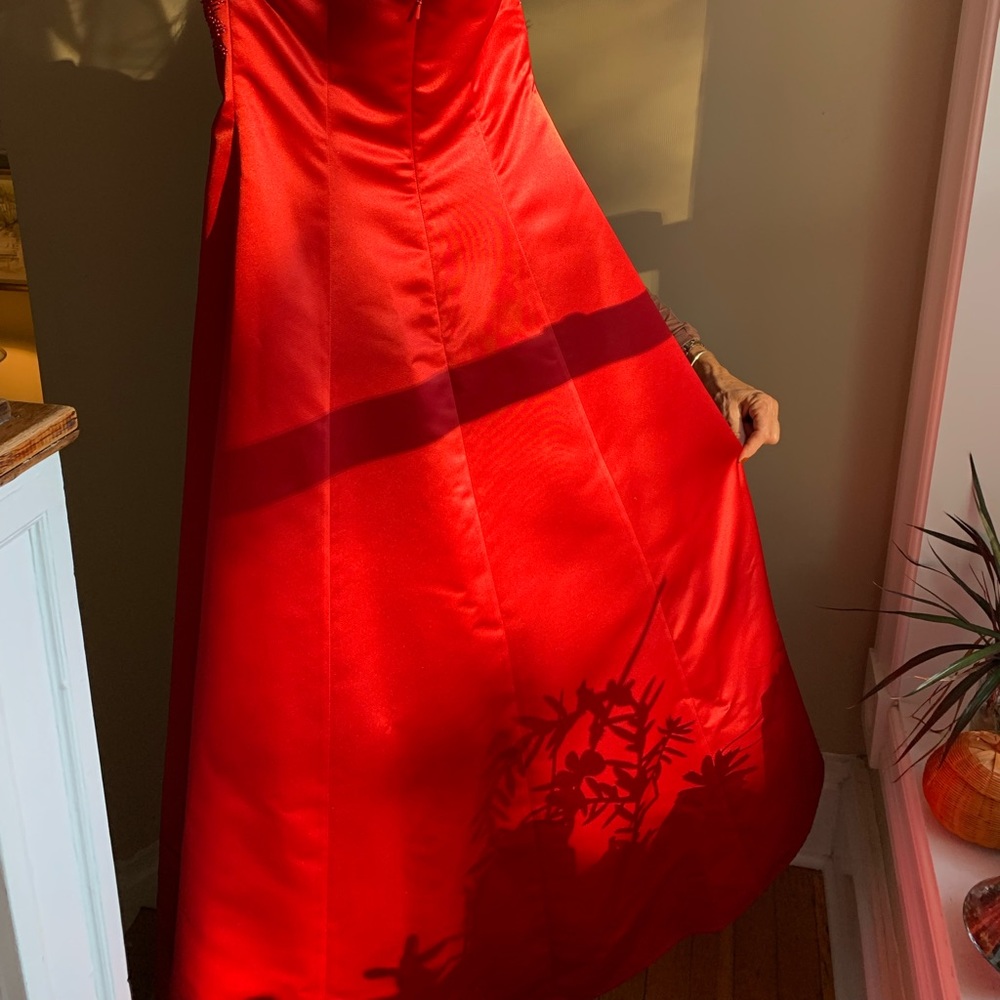 Red prom dress